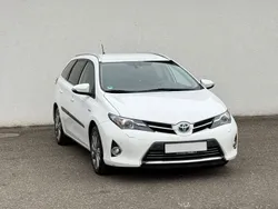 Weiß Gebraucht 2013 Toyota Auris Touring Sports Executive Kombi | 8.499 € (Fairer Preis)