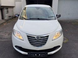 Weiß Gebraucht 2014 Lancia Ypsilon S Kleinwagen | 2.490 € (Superpreis)