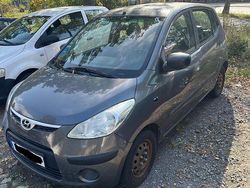 Grau Gebraucht 2009 Hyundai i10 Classic Kleinwagen | 1.000 € (Superpreis)