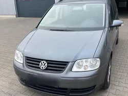 Grau Gebraucht 2003 VW Touran Van / Kleinbus | 3.000 € (Teuer)