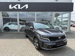 Grau Gebraucht 2021 Kia Sorento Spirit SUV | 36.490 € (Fairer Preis)