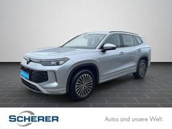 Oyster silver metallic (metallic) Gebraucht 2025 VW Tayron SUV | 46.500 € (Superpreis)