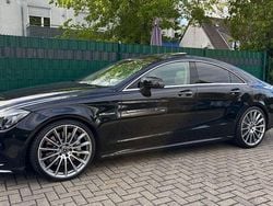 Schwarz Gebraucht 2015 Mercedes CLS500 AMG line Coupé | 32.999 € (Etwas zu teuer)