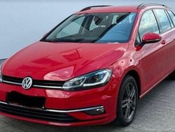 Rot Gebraucht 2018 VW Golf VII Comfortline Kombi | 10.900 € (Guter Preis)