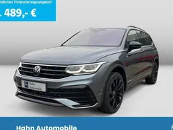 Grau Gebraucht 2024 VW Tiguan Allspace R-line SUV | 48.960 € (Teuer)