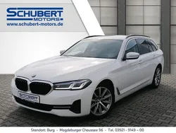 Weiß Gebraucht 2022 BMW 520 Kombi | 33.990 € (Fairer Preis)