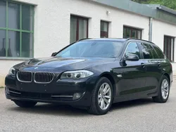 Grau Gebraucht 2011 BMW 530 Sport Line Kombi | 6.499 € (Superpreis)
