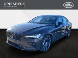 Platinum grey / metallic Gebraucht 2024 Volvo S60 Ultimate Limousine | 44.990 € (Etwas zu teuer)