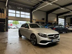 Silber Gebraucht 2018 Mercedes E220 Avantgarde Limousine | 21.790 € (Guter Preis)