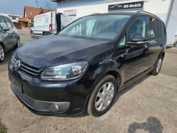Schwarz Gebraucht 2014 VW Touran Cup Van / Kleinbus | 8.790 € (Etwas zu teuer)
