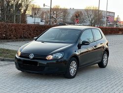 Schwarz Gebraucht 2009 VW Golf VI Kleinwagen | 3.599 € (Etwas zu teuer)