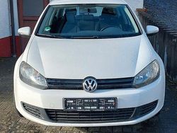 Weiß Gebraucht 2009 VW Golf VI Trendline Limousine | 4.489 € (Fairer Preis)