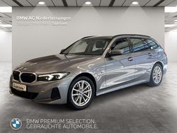 Grau Gebraucht 2022 BMW 320e Kombi | 30.370 € (Fairer Preis)