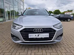 Silber Gebraucht 2023 Audi A4 Kombi | 33.490 € (Fairer Preis)