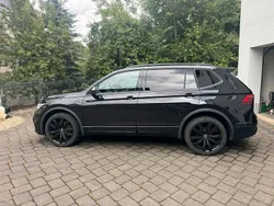 Schwarz Gebraucht 2022 VW Tiguan R-line SUV | 41.000 € (Teuer)