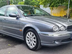Grau Gebraucht 2002 Jaguar X-type Limousine | 3.990 € (Guter Preis)