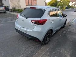 Weiß Gebraucht 2018 Mazda 2 Kleinwagen | 11.999 € (Fairer Preis)