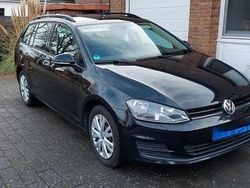 Schwarz Gebraucht 2014 VW Golf VII Trendline Kombi | 6.200 € (Fairer Preis)