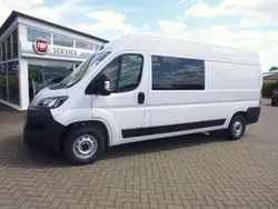 Weiß Gebraucht 2023 Fiat Ducato Van | 33.999 € (Teuer)