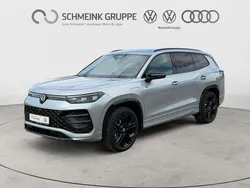 Silber Gebraucht 2025 VW Tayron R-line SUV | 59.480 € (Superpreis)