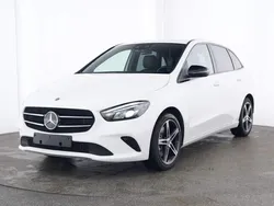 Weiß Gebraucht 2022 Mercedes B250 Van / Kleinbus | 29.990 € (Etwas zu teuer)