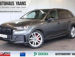 Grau Gebraucht 2022 Audi Q7 Competition SUV | 47.989 € (Superpreis)