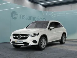 Weiß Gebraucht 2022 Mercedes GLC220 SUV | 53.690 €