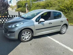 Silber Gebraucht 2009 Peugeot 207 Kleinwagen | 5.999 € (Teuer)