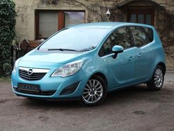 Aquamarin/oriental blue Gebraucht 2010 Opel Meriva Edition Van / Kleinbus | 4.699 € (Fairer Preis)