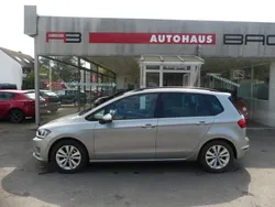 Silber Gebraucht 2014 VW Golf Sportsvan Comfortline Van / Kleinbus | 14.990 €