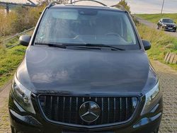 Schwarz Gebraucht 2019 Mercedes Vito Van / Kleinbus | 41.680 €