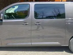 Grau Gebraucht 2017 Citroën Jumpy Business Class Van / Kleinbus | 14.900 € (Etwas zu teuer)