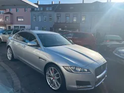 Grau Gebraucht 2019 Jaguar XF Limousine | 19.900 € (Superpreis)