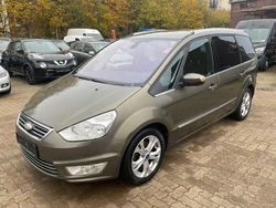 Braun Gebraucht 2011 Ford Galaxy Titanium Van / Kleinbus | 4.299 € (Fairer Preis)