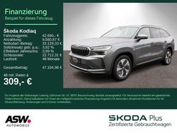 Graphitegrau metallic Gebraucht 2024 Skoda Kodiaq Selection SUV | 42.690 € (Superpreis)