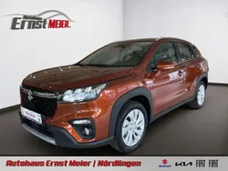 Canyon brown pearl metallic (metallic) Gebraucht 2023 Suzuki SX4 S-Cross Comfort SUV | 25.800 € (Fairer Preis)