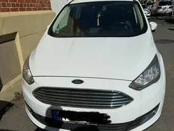 Weiß Gebraucht 2016 Ford C-MAX Van / Kleinbus | 11.000 € (Etwas zu teuer)