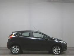 Schwarz Gebraucht 2017 Ford Fiesta Titanium Kleinwagen | 8.380 € (Superpreis)