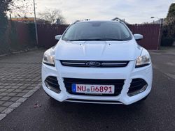Weiß Gebraucht 2016 Ford Kuga Titanium SUV | 10.900 € (Guter Preis)