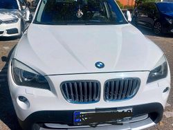 Weiß Gebraucht 2010 BMW X1 SUV | 8.500 €