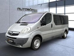 Silber Gebraucht 2013 Opel Vivaro Van | 12.999 € (Teuer)