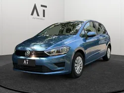 Blau Gebraucht 2015 VW Golf Sportsvan Trendline Van / Kleinbus | 11.290 € (Fairer Preis)