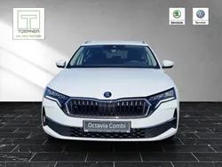 Weiß Neu 2025 Skoda Octavia Lodge Kombi | 35.390 € (Guter Preis)