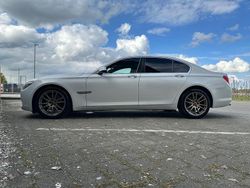 Weiß Gebraucht 2011 BMW 730L Limousine | 11.900 €