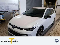 Weiß Gebraucht 2024 VW Golf VIII Goal Kombi | 25.390 € (Superpreis)