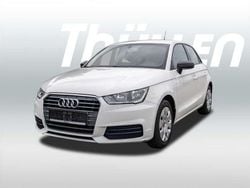 Weiß Gebraucht 2016 Audi A1 Sportback Basis Kleinwagen | 13.480 € (Fairer Preis)