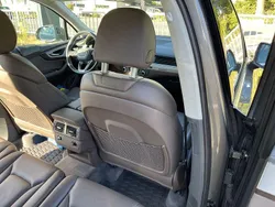 Grau Gebraucht 2015 Audi Q7 Comfort SUV | 38.900 €