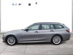 Metallic Gebraucht 2022 BMW 320e Shadowline Kombi | 28.230 € (Fairer Preis)