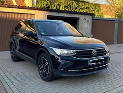 Schwarz Gebraucht 2022 VW Tiguan Life SUV | 29.999 € (Fairer Preis)