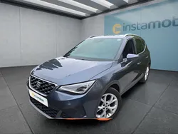Grau Gebraucht 2023 Seat Arona FR SUV | 20.449 € (Fairer Preis)